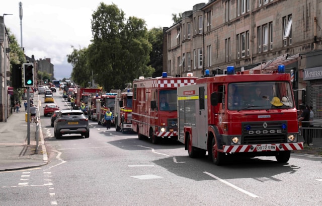 Crowds feel the heat in Johnstone as Fire Engine Rally returns to the town