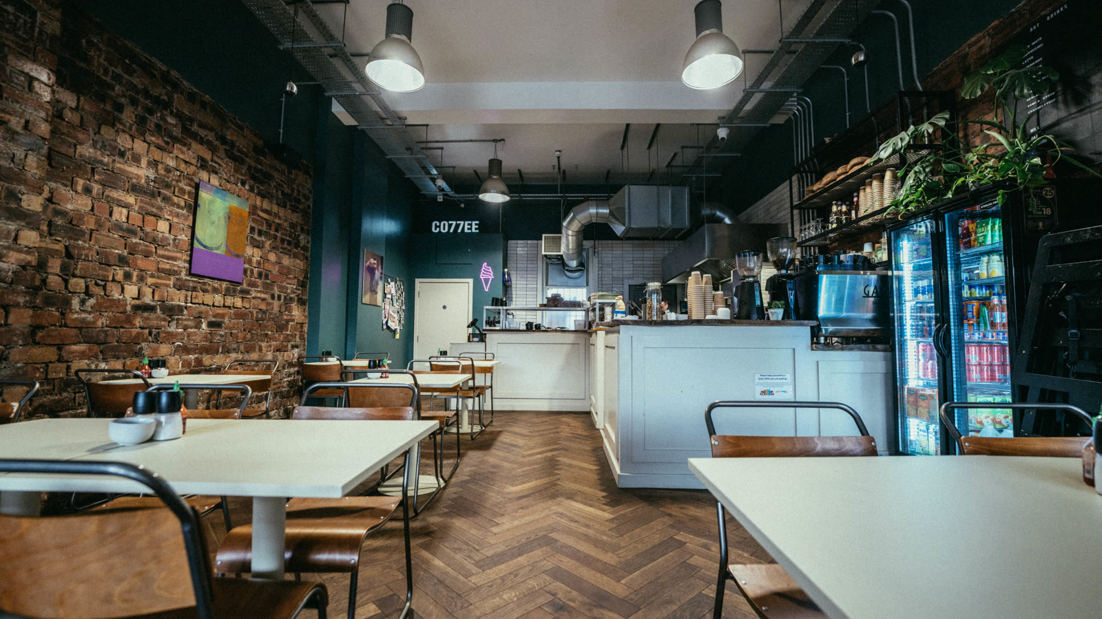 Café 77