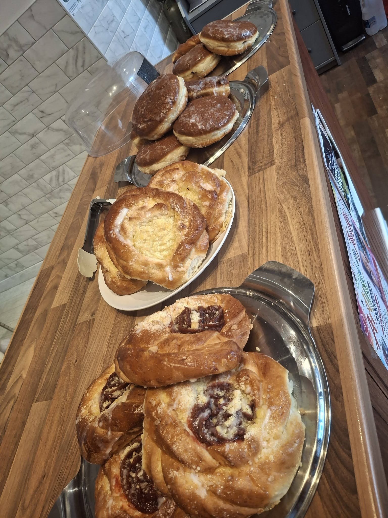 Doris Polskie Bistro, Paisley: a first-time visitor's verdict, the bakery case and how to order