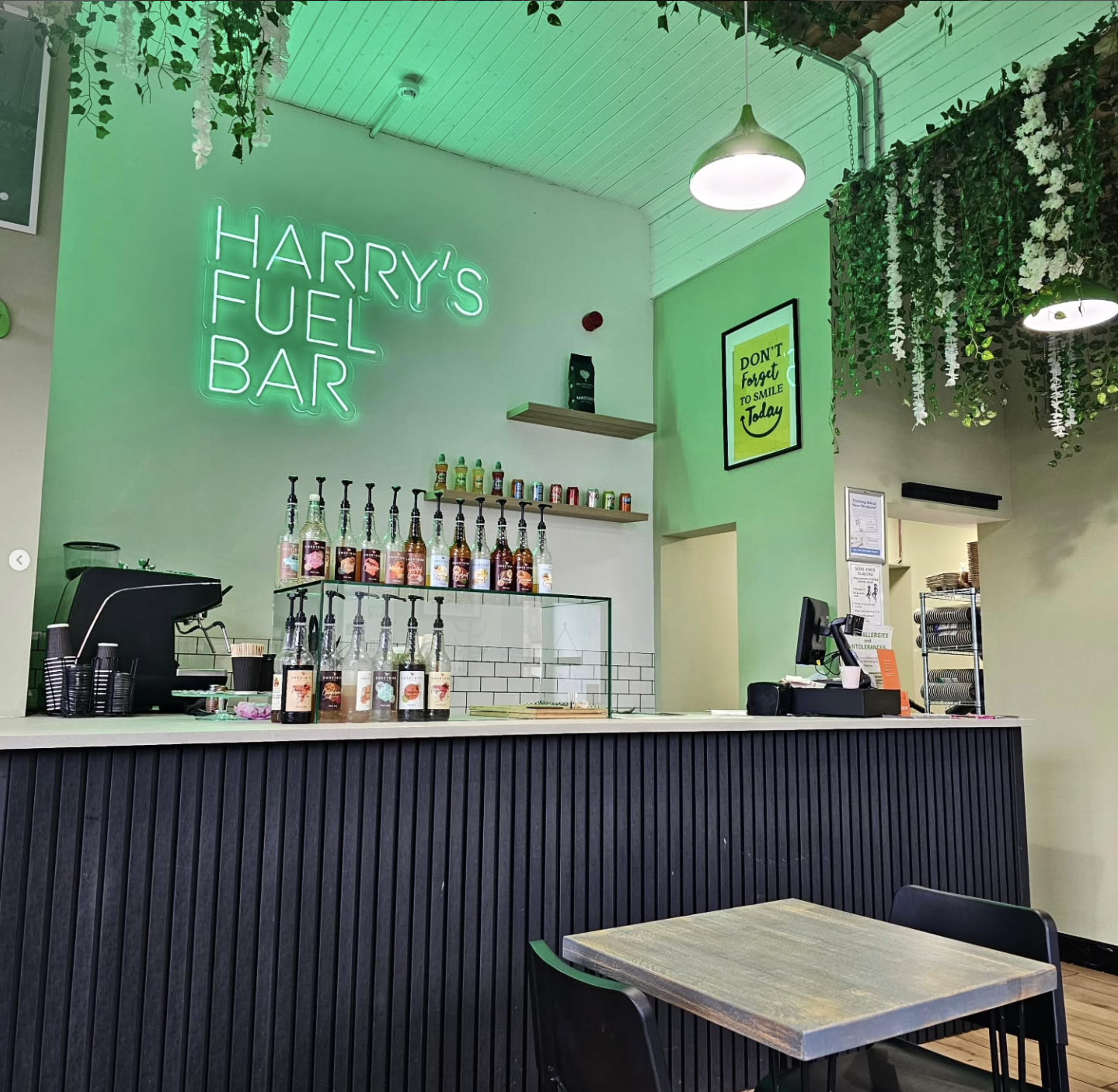 ✨️ Harry's Fuel Bar ✨️