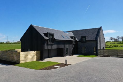 Thorntonhall Detached Villa
