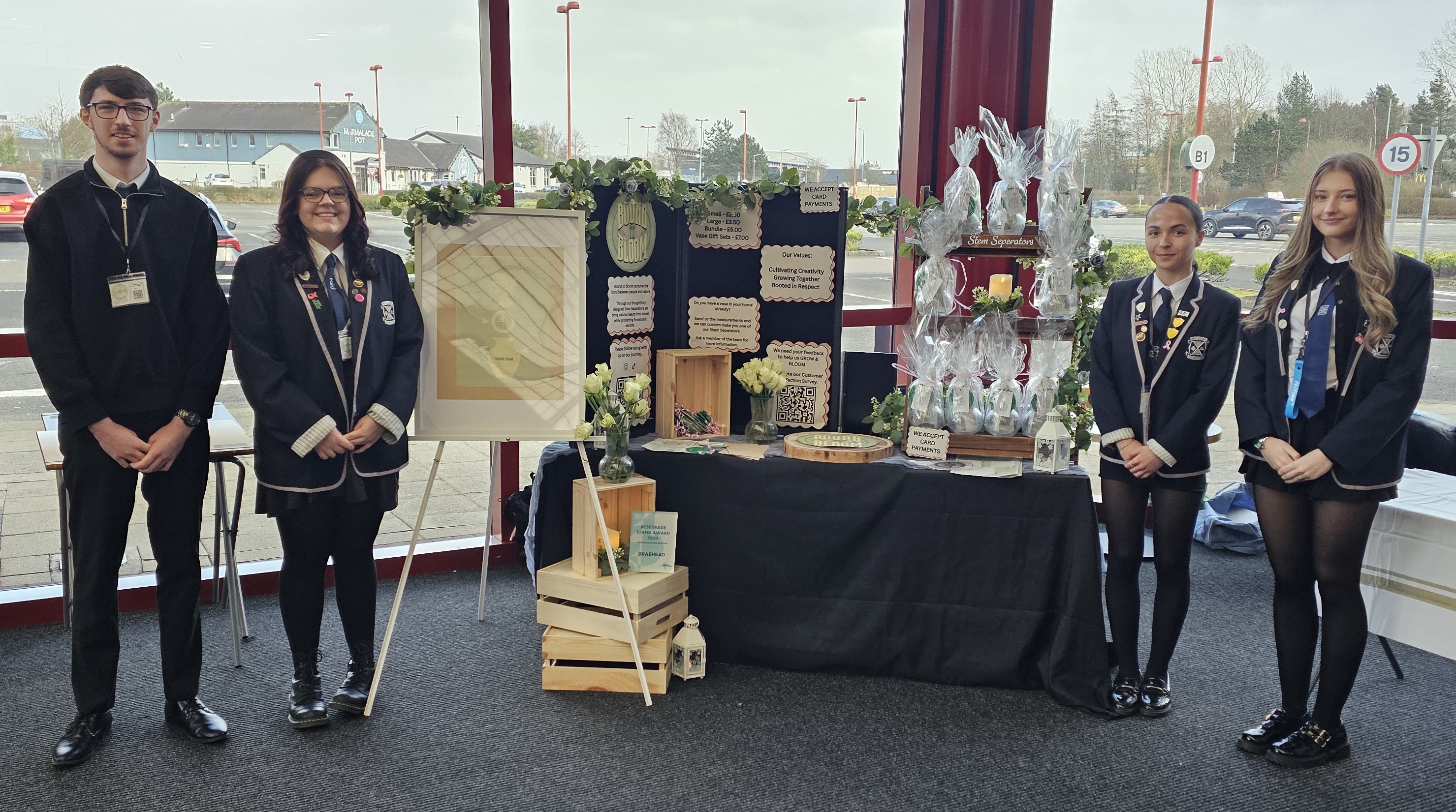 Johnstone High pupils celebrate national enterprise award